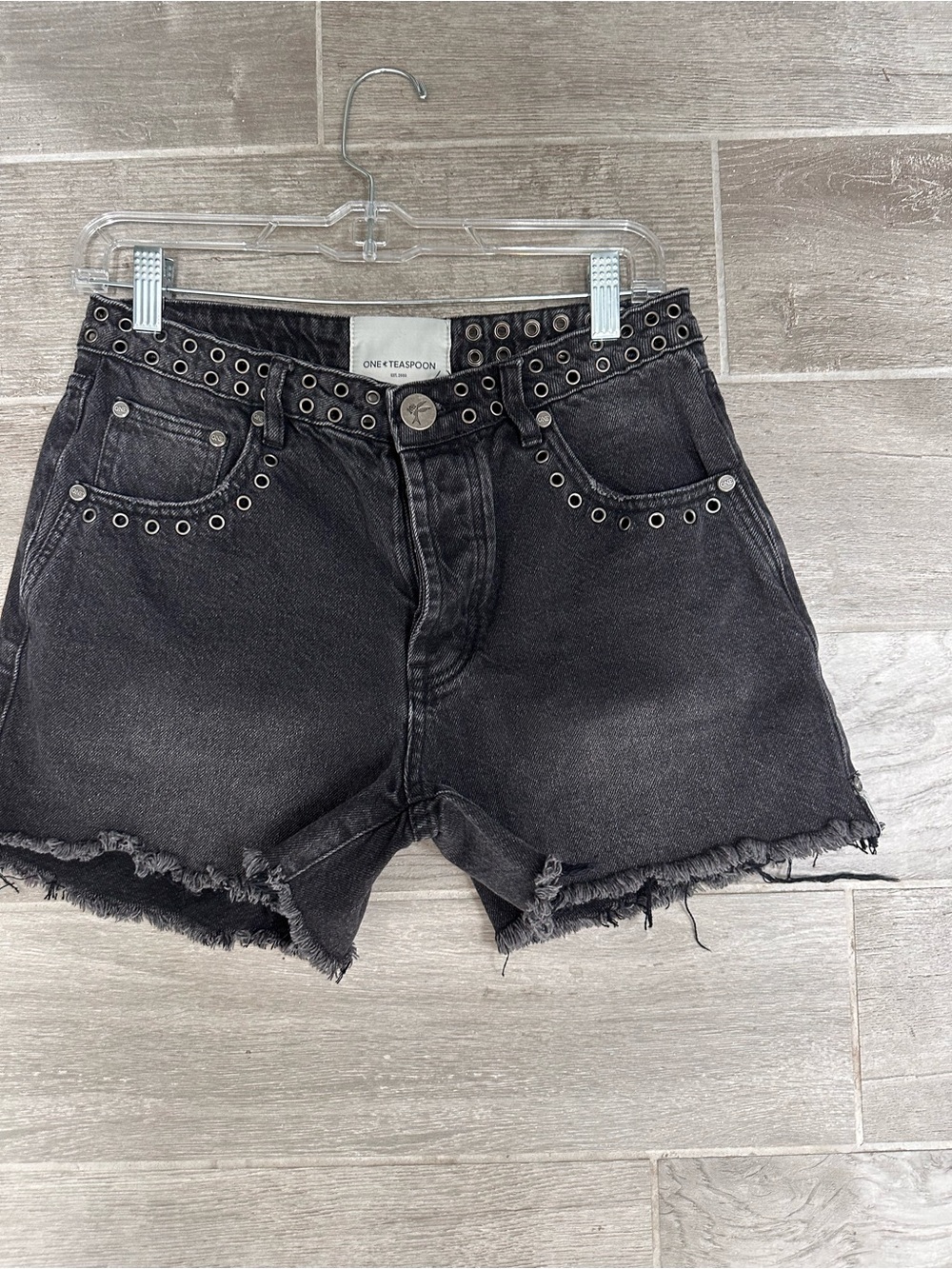 One Teaspoon Black Grommet-Trim High-Rise Denim Shorts Size 28